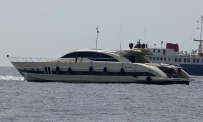 GINEVRA – CHARTER MOTORYACHT